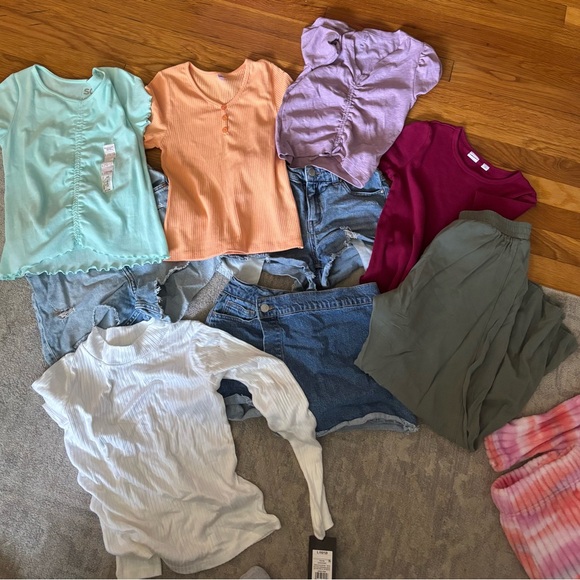 GAP Other - Girls 10-12 t-shirts pants shorts clothing lot
